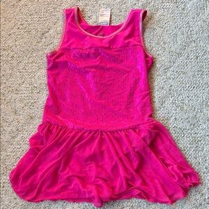 Like new girls Capezio leotard with skirt sz L